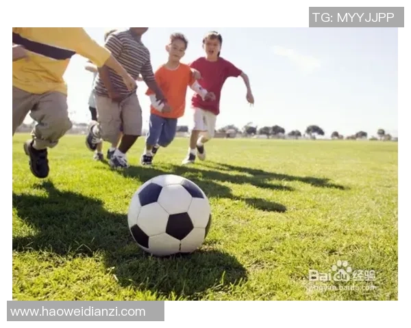 足球明星与女团的缘分揭秘他们的共同爱好与互动故事